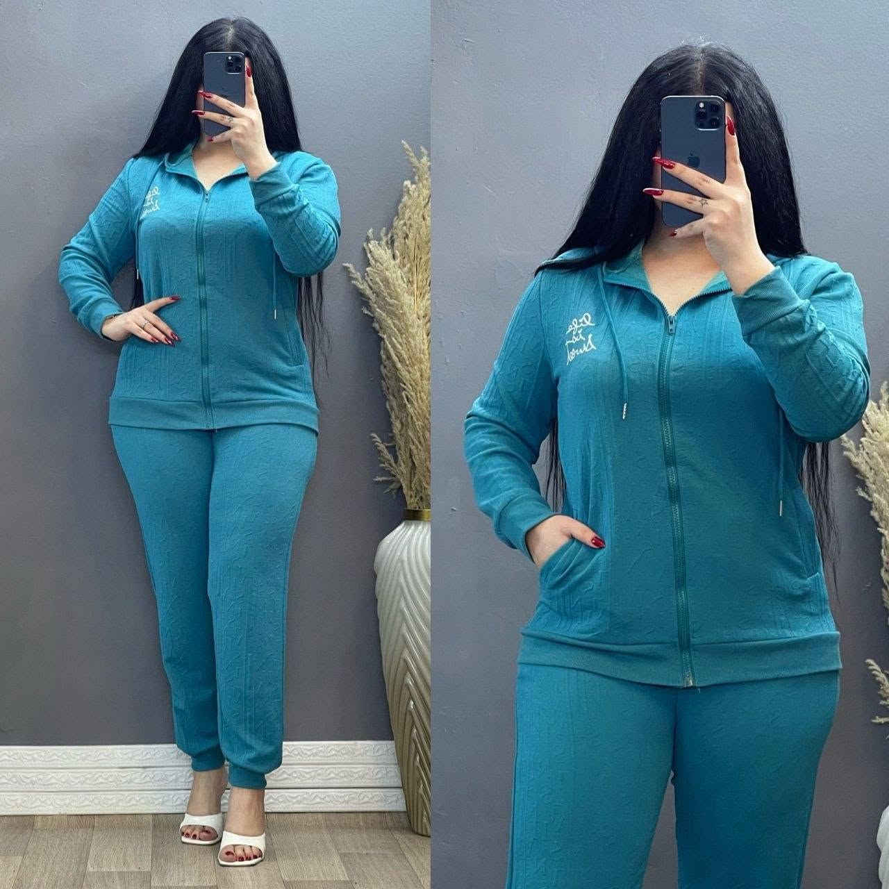 جديد كشكول لموسم الشتاء ❄️☃️

تراك نسائي سحاب جاكار  

الخامه جاكار معجن ماركات  

القياسات  L _ XL _XXL  _ 3XL   

قالب رهي جداً

سعر الدرزن 105 الف 

نص درزن 53 الف

