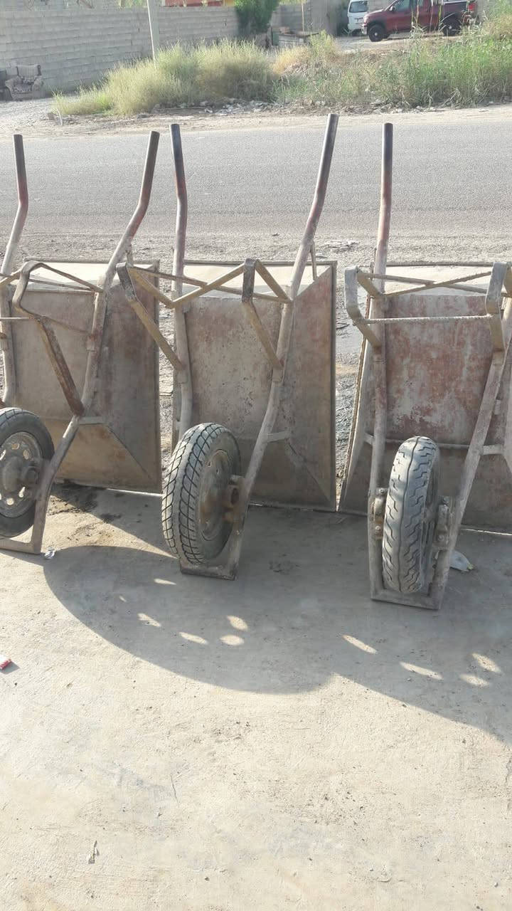المحل كلة للبيع بسعر مناسب
8 سكلات 

3 عرباين

درج كهرباء 

وغراض انشائية مجرودة

ورفوف

ديالى بعقوبة باب الدرب

السبب غير متفرغ

رقم الهاتف ***********
