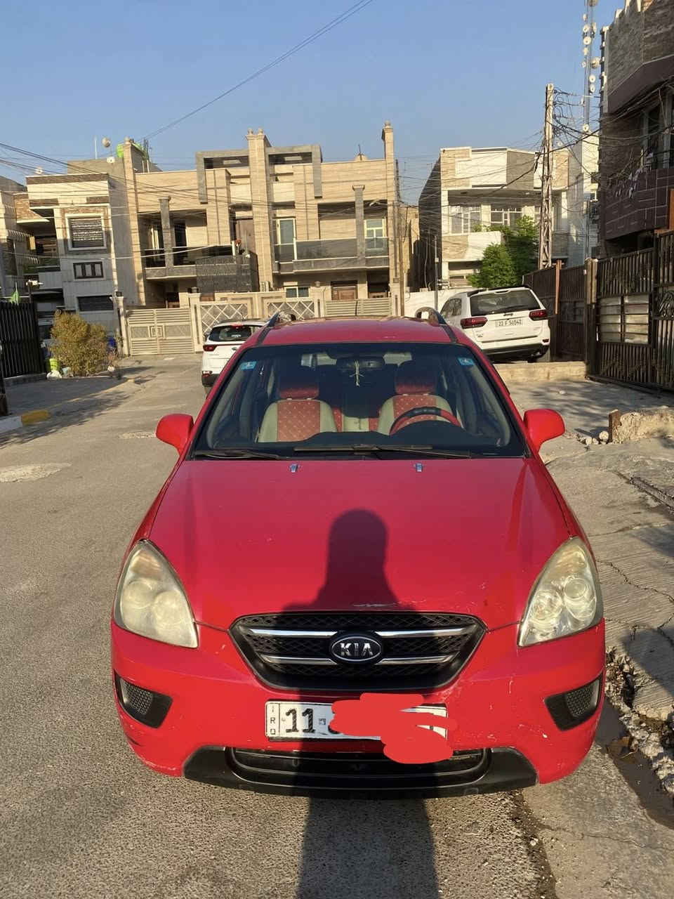 السلام عليكم
كارنز خليجي 2009 مكينه 2000 ماشيه 172 سبعه راكب بيها بنيد صبغ وچاملغ كلير فقط السياره حلوه وخير من الله شاشه صدر تبريد تخم تاير گير محرك كله تمام ورقم بغداد الجديد بأسمي تحويل ثاني يوم
السعر 95 وبيها مجال 
مكان السياره بغداد حي الجهاد
للاتصال / ***********
