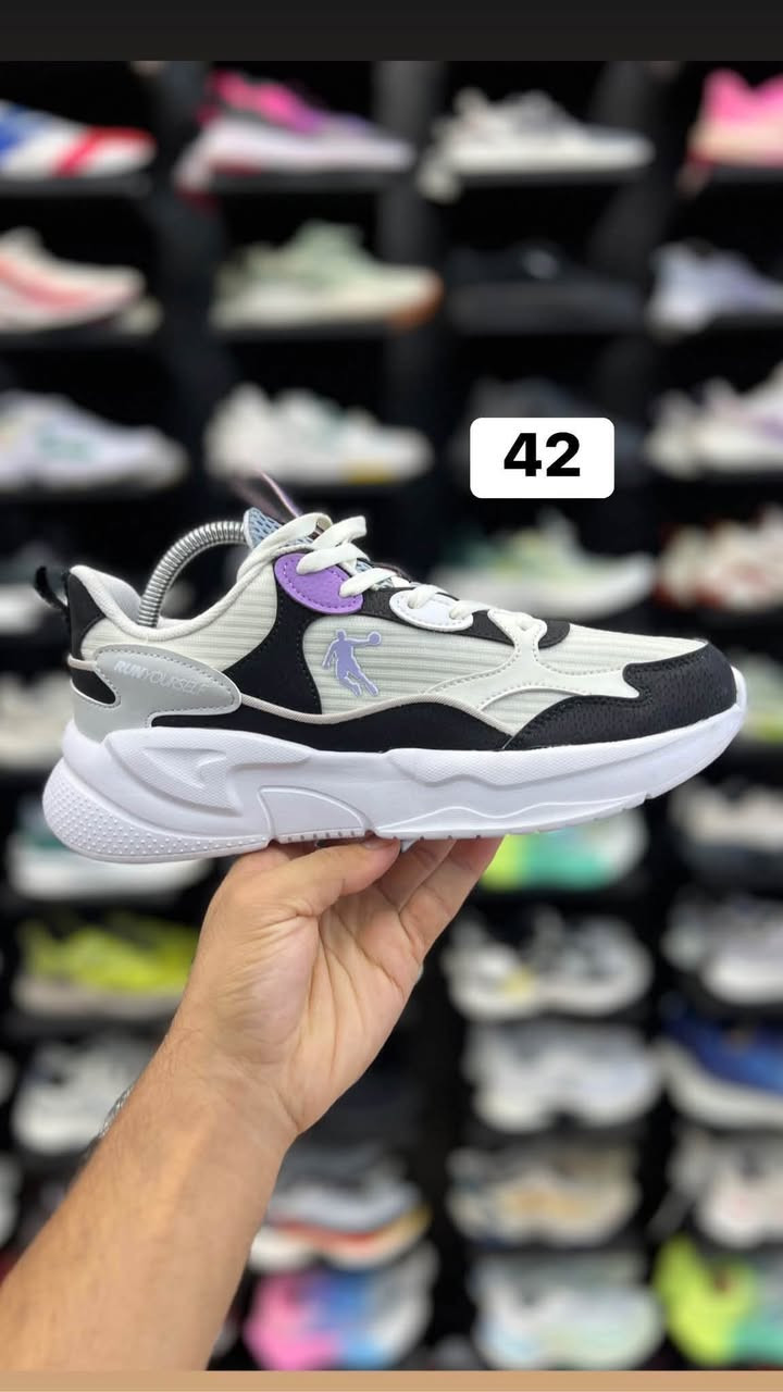 تحف فنيه 🔥🔥🔥

سعر القطعه 15 قطعتين 25

قياس 42–43–44

توصيل 5 محافظات 3 داخل النجف 
العنوآن نجف ملحق الروان
*********** واتساب

