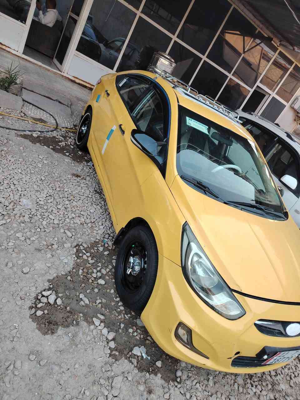 سلام عليكم
اكسنت موديل ٢٠١٣ خليجي
بيه جاملغ تبديل وحافت البنيد بس
مصفر هيئه وغرامات
مكينه حاويه وكير جديد تبريد ❄️❄️
سعر ٨٨
مكاني حله قرب جامعه بابل
***********
