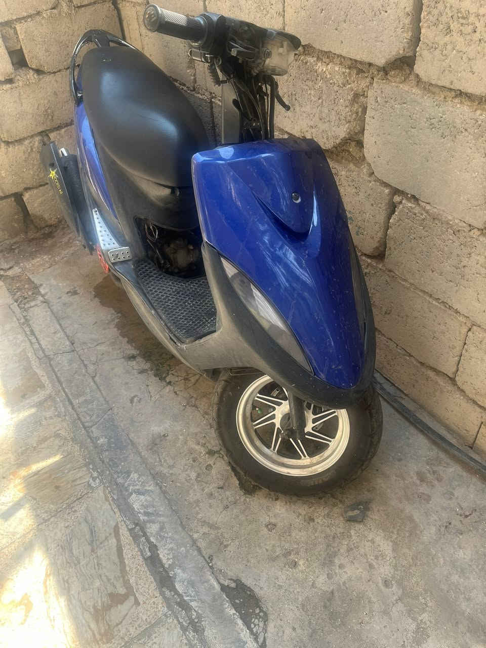 ماكس مامفتوحه ع فحص للبيع سعرها 350. ***********
