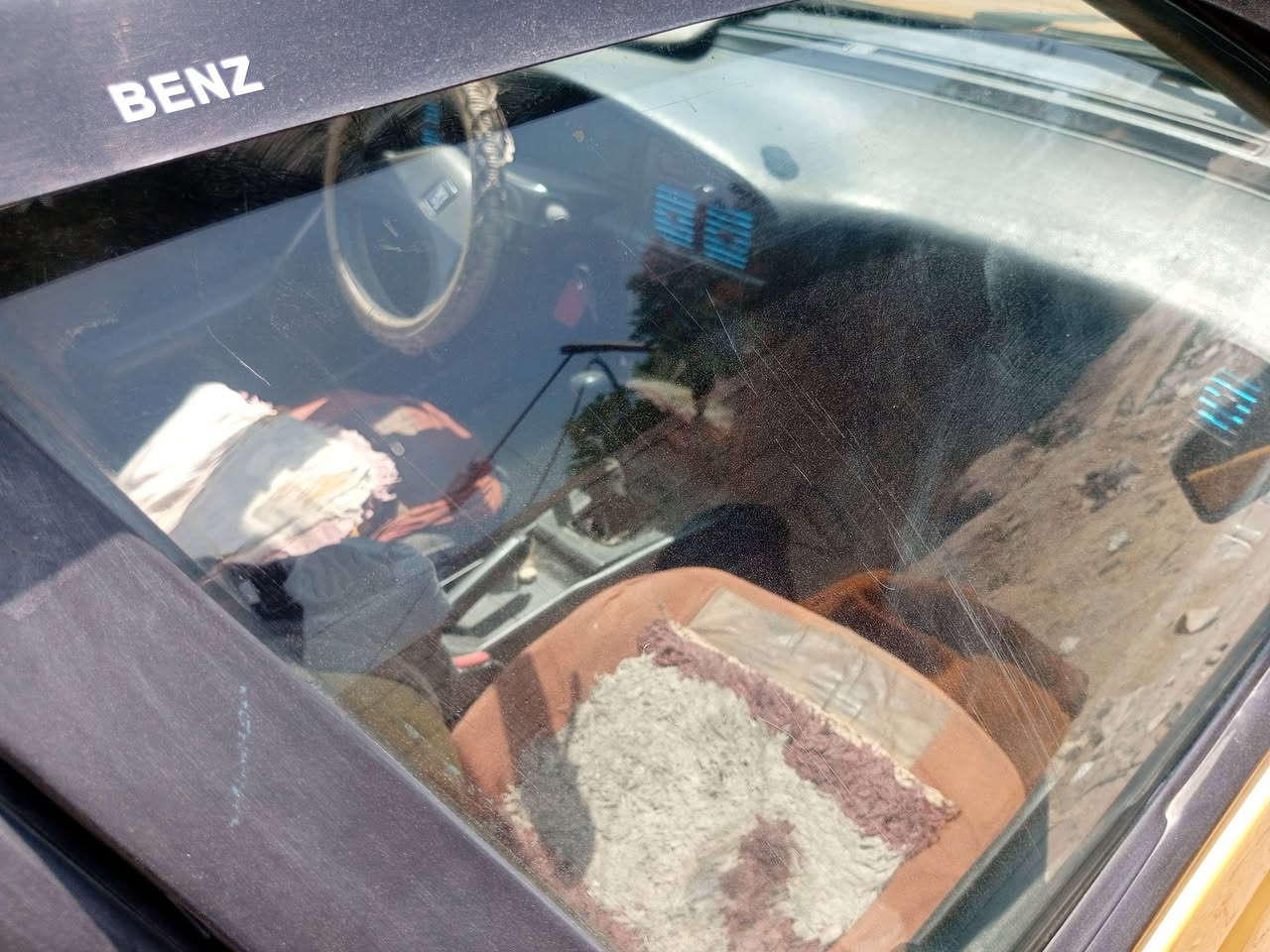 بيجو مديل 9 تكفل سرقة وعشيرسعر10 مكينة كير بس 2يفلت كهربائي حلوه دوخل جديدة احددي جديدة تخم تير شاشة مكان بغداد حي البتول ***********

