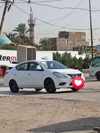 نيسان صني هندي البليته الزركة 2024 السيارة على وضع الشركة ماشية 42 الف...