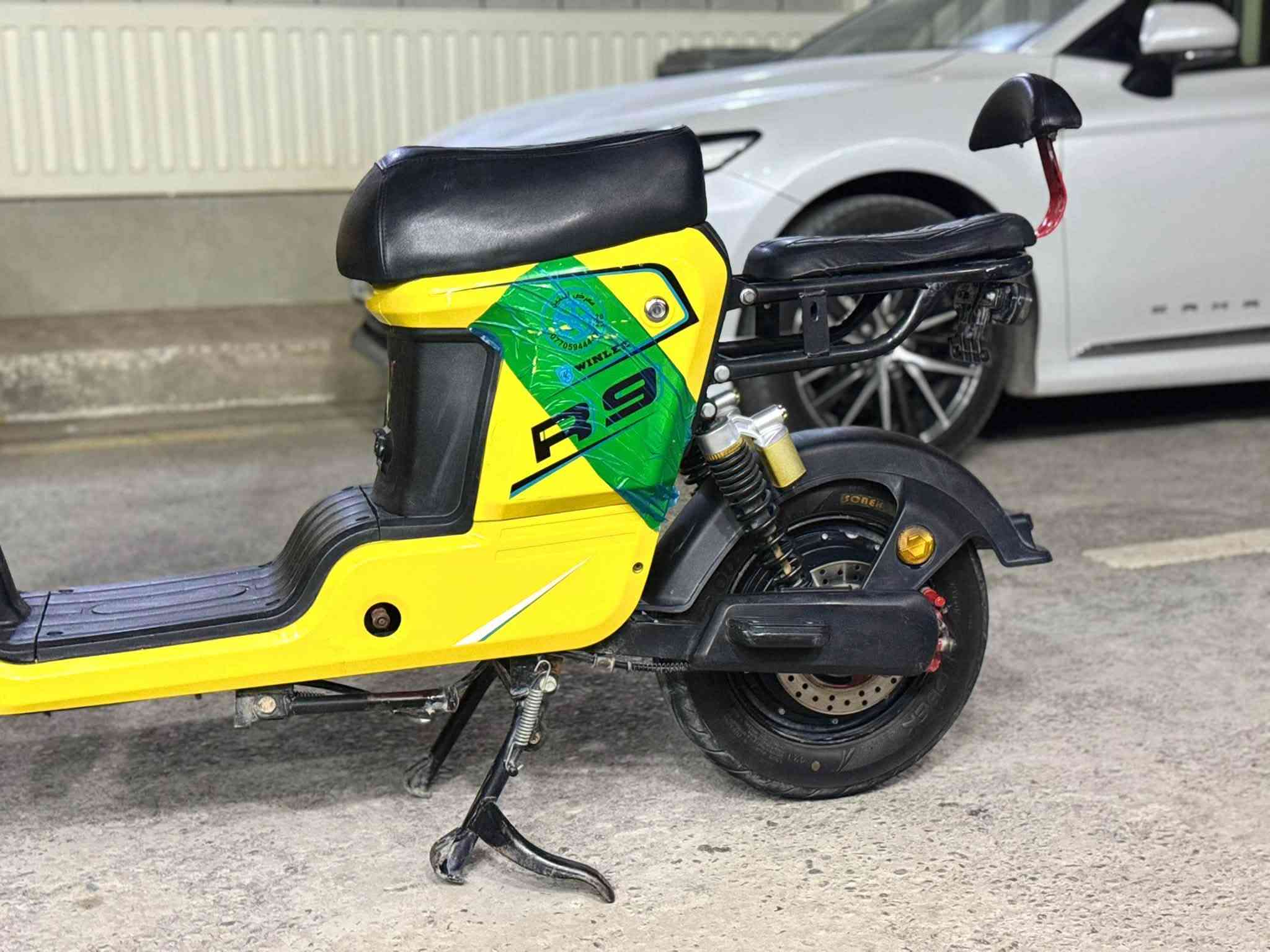 سلام وعليكم
R9
5 بطاريات دراجة جديدة شوفت عينك مابيها نقص بيها بس الدبل اشارة والاشارة ما تشتغل بطاريات جدد سعرها ٤٠٠ 
مكاني بغداد زعفرانية
***********
