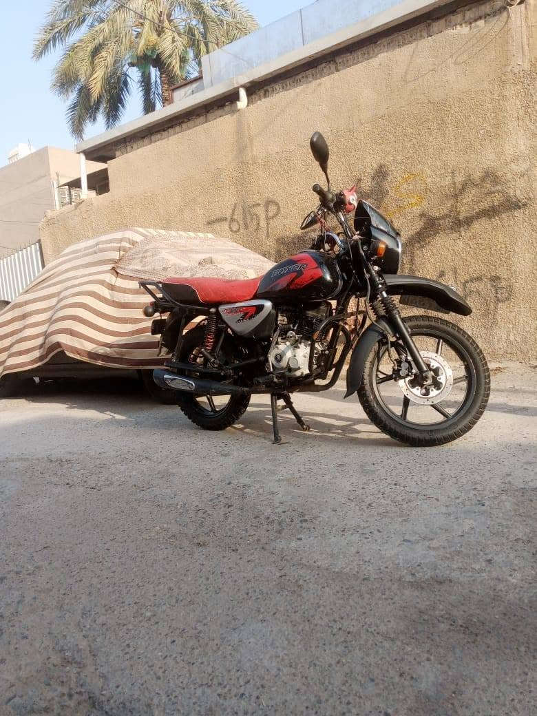 سلام عليكم بوكسر مرقمه موديل 2023 مسجله بسنويه 2022شهر 11يوم29 ماشيه ٤٥الف مبدل بيها بوشه وبستم لوحات انجليزي مكاني الامين الثانيه ***********
