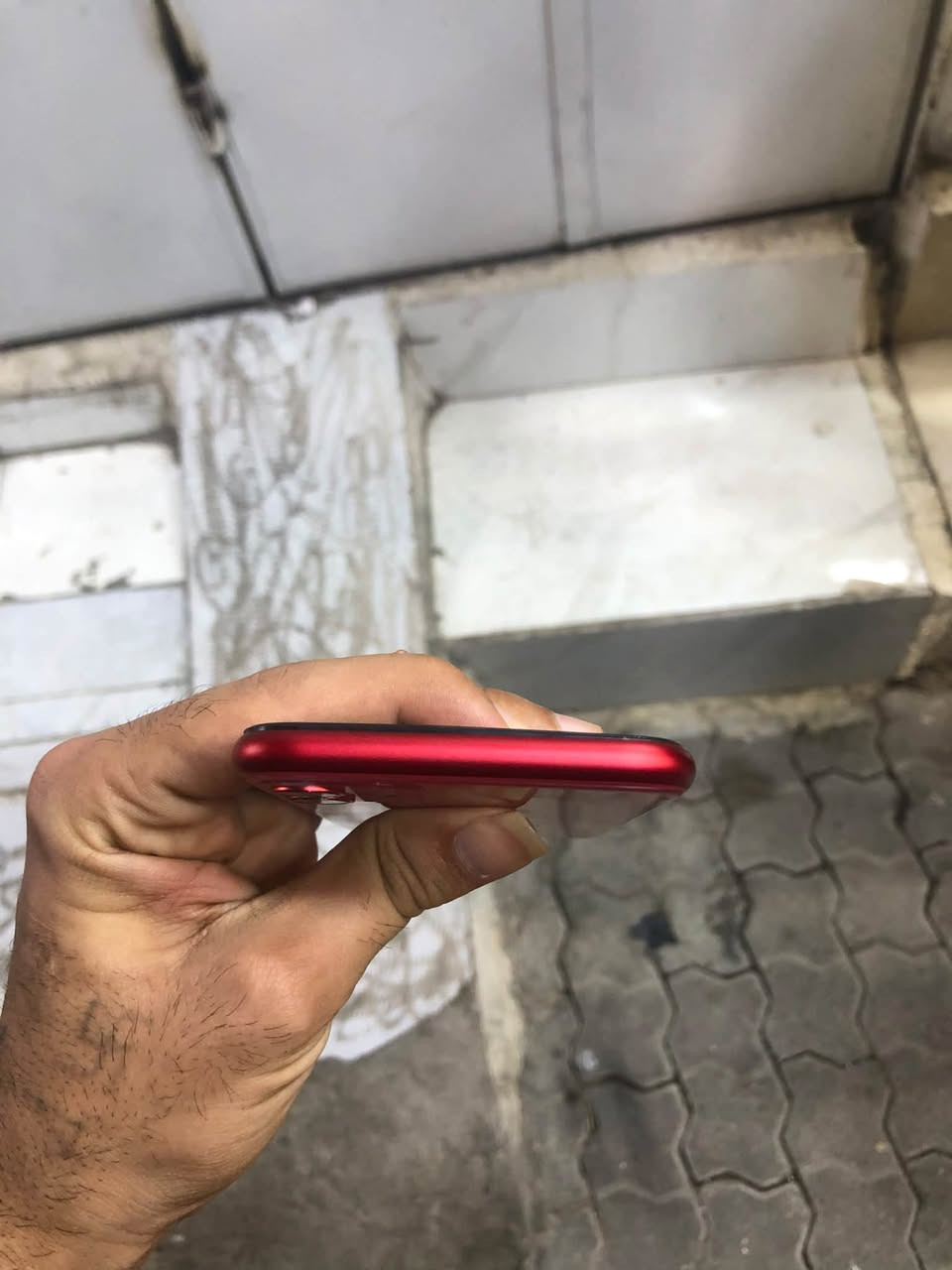 السلام عليكم
ايفون 11 عادي
جهاز مبدل شاشه بطاريه فيس ايدي متوقف 
ذاكره 128 لون احمر جهاز شخط مابي كامرات دمعه سمكارت شغال سماعات كله بشرط اي عيب مابي 
مكاني كركوك  
سعر155 بي مجال 
***********
