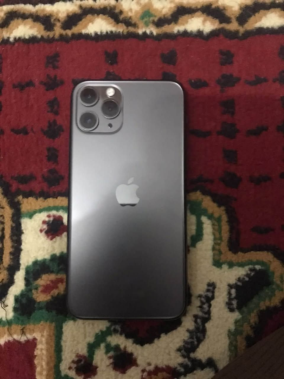 ايفون ١١ برو • ذاكرة ٢٥٦ • بطارية ٩٩٪