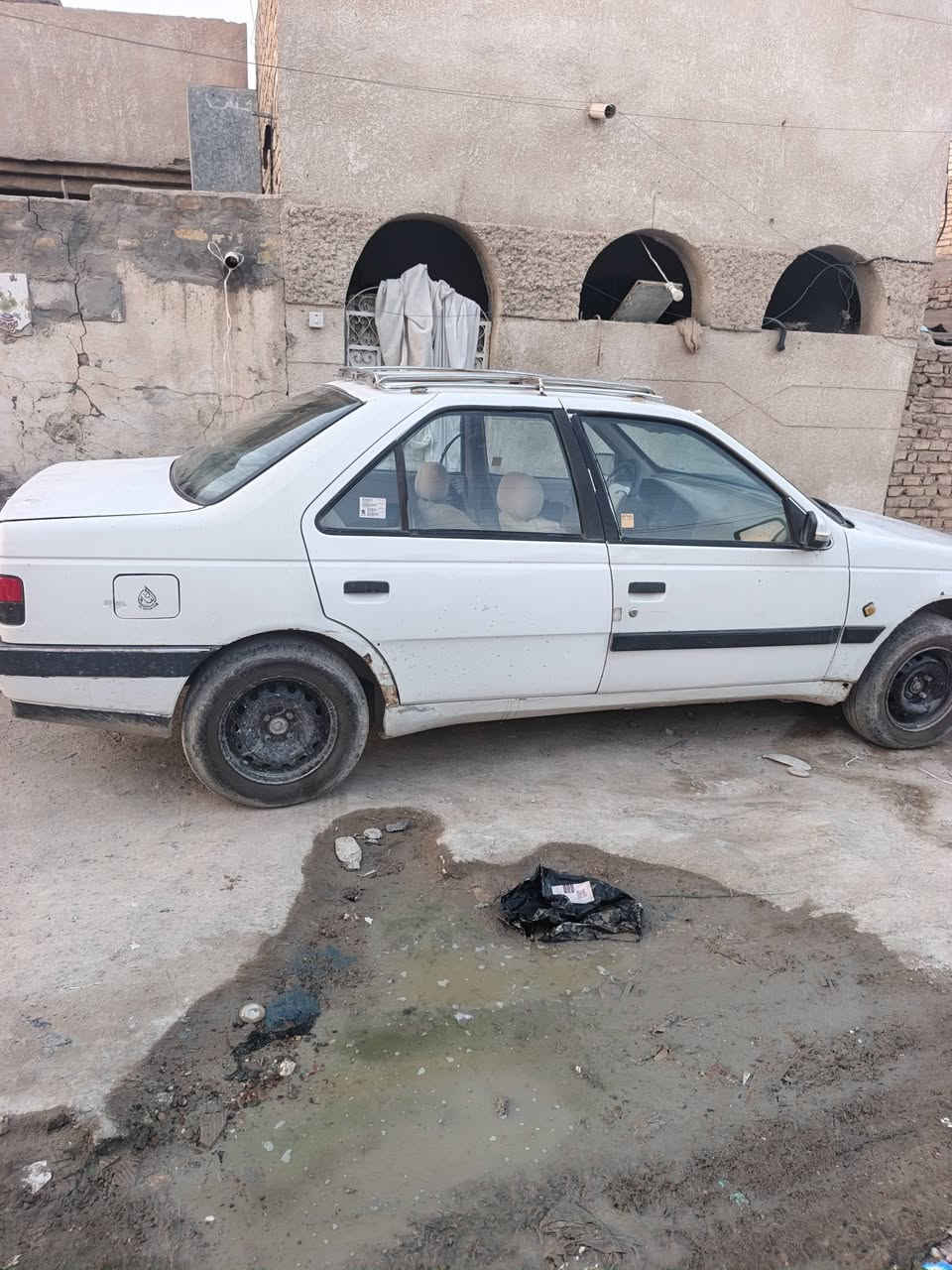 سلام عليكم سيارة بيجو 405 موديل 2009 بيه خيط تبخير وبيه باب مبدله السعر 30 وبيه مجال عنواني بغداد التاجي سبع البور
‏‪***********‬‏
