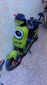 للبيع (550) رقم 07827511494