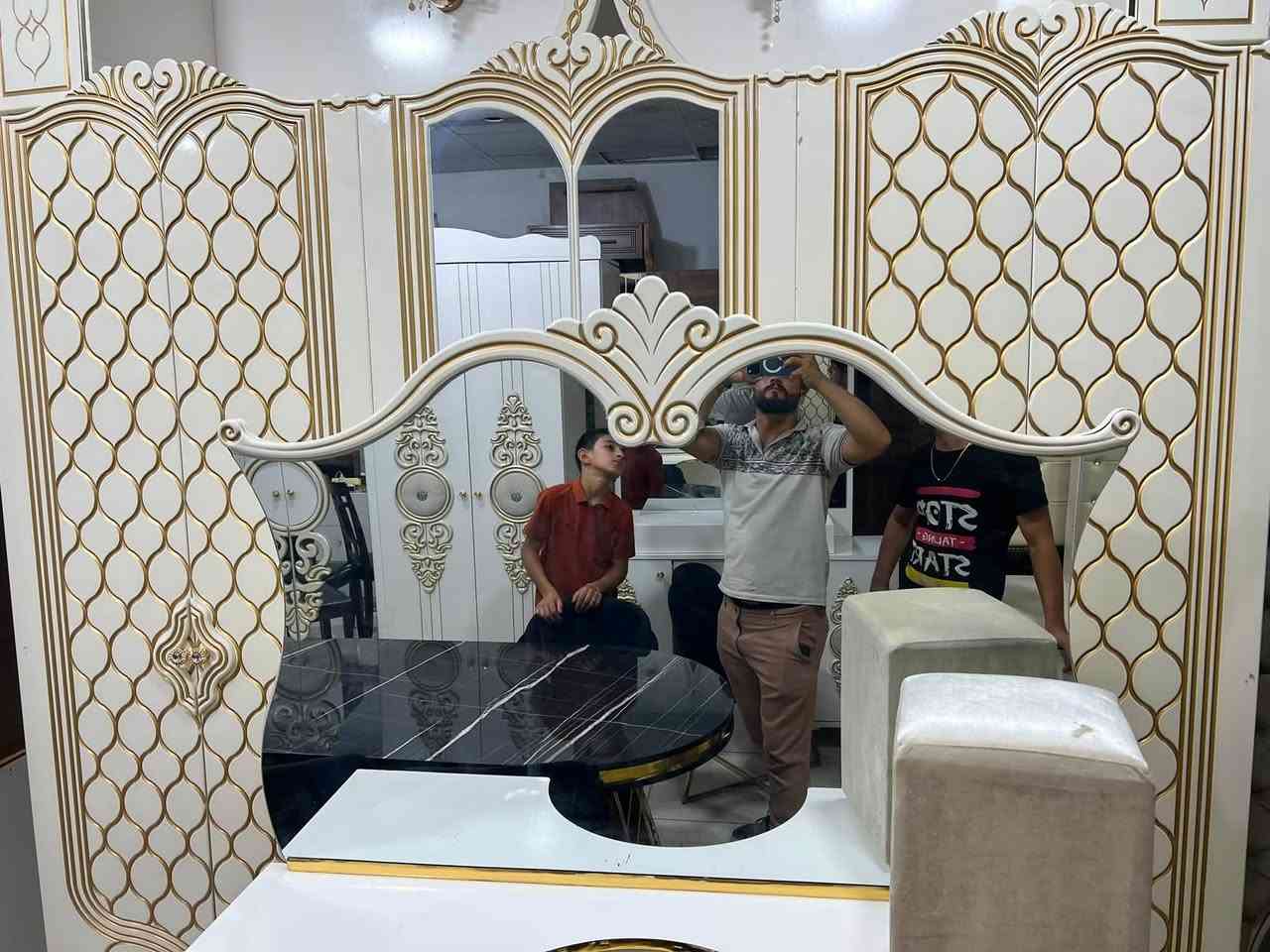 السلام عليكم يوجد غرف نوم تركي ٥ .٦.٧.٨.٩قطع مرتبه نقد واقصاد ونقل مجاني
***********
وتس***********
