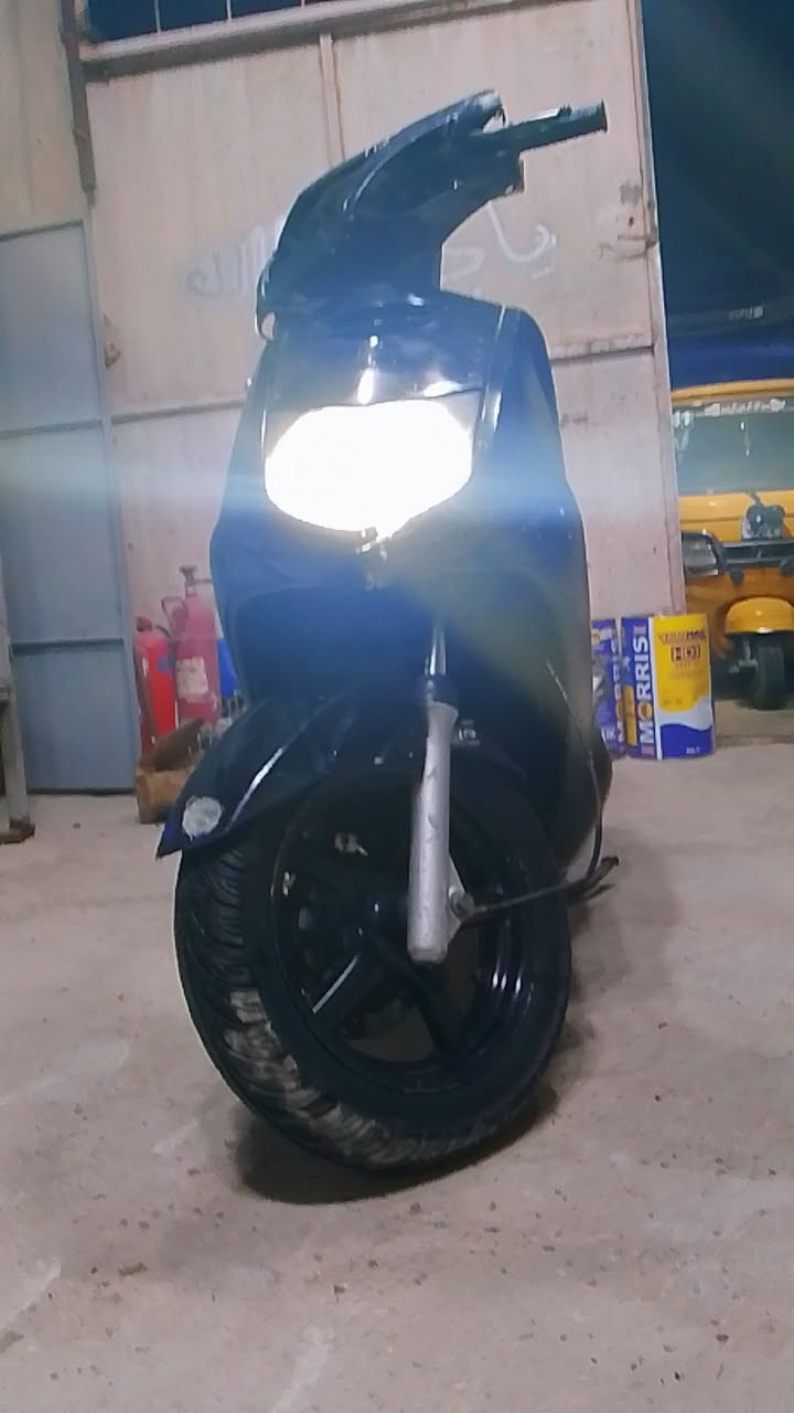 سلام عليكم سكنكس نثيه 140 مال لعب مكينه تجفيت جديد عنوان بغداد حي الجهاد رقم الهاتف *********** سعره400 وبيه مجال بسيط كلشي شغال بيه دراجه
