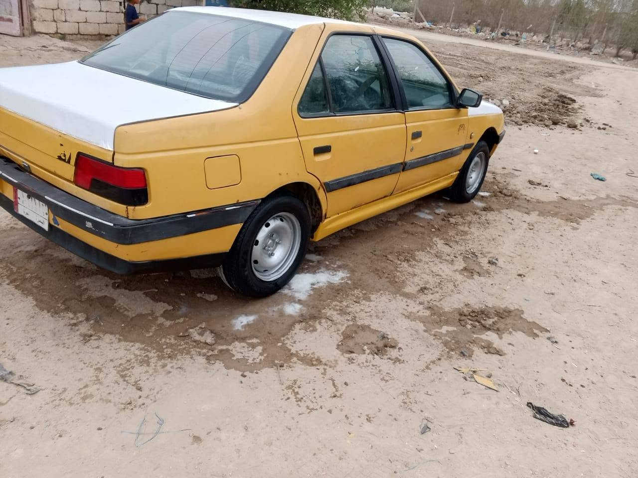 ٤٠٥ موديل ١٢ • تحويل مباشر • اوتوماتيك