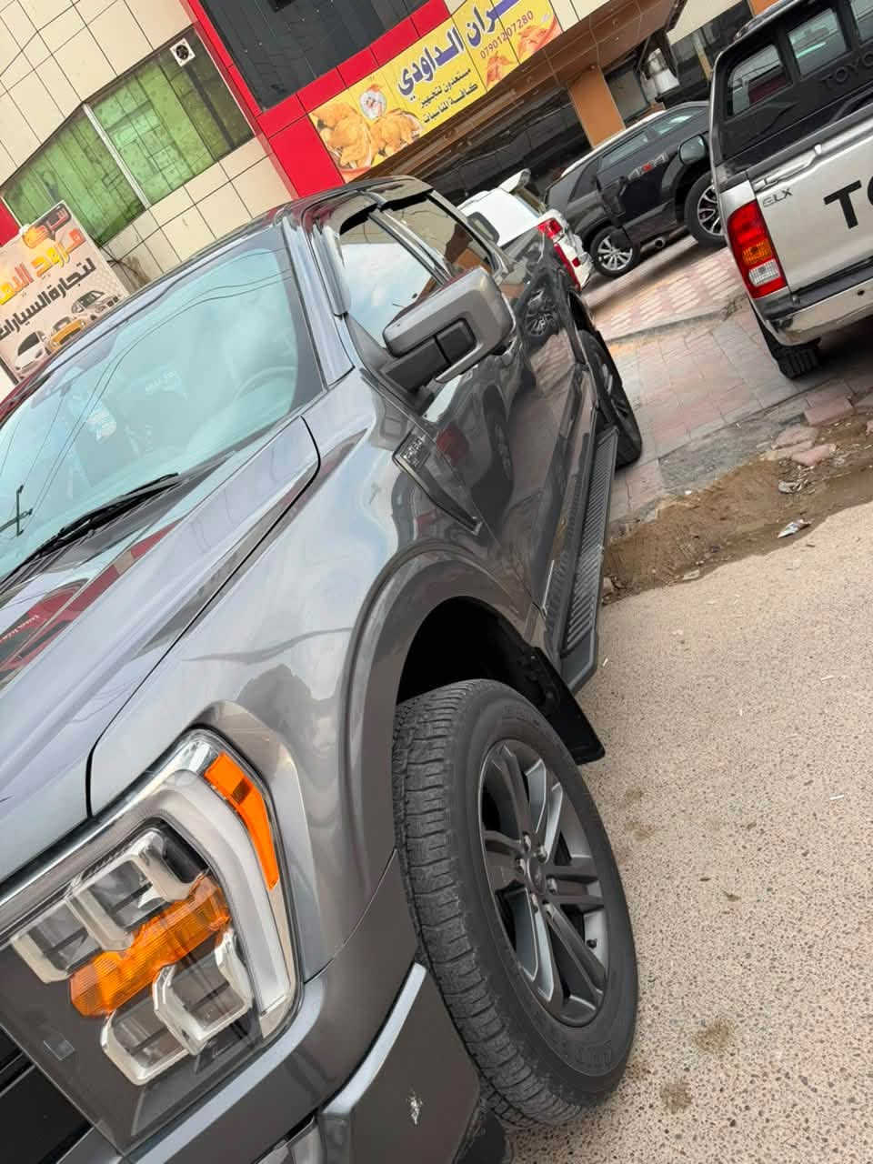 السلام عليكم 
فورد f150 
فئهxlt
موديل 2023 هايبرد 
مواصفات معرفه
شاشه جبيره 
كير طرح 
كشنات كهرباء 
كشنات تدفئه 
كامرات محيطه 
رادارات 
نقط عمياء 
حساسات 
بعد بيها هوايه مواصفات 
حادث السياره جاملغ الامامي 
فول مواصفات ع لفتحه والجلد 
السعر 305 ورقه وبيها مجال لسعر قابل للتفاوض 
الاستفسار 
***********

