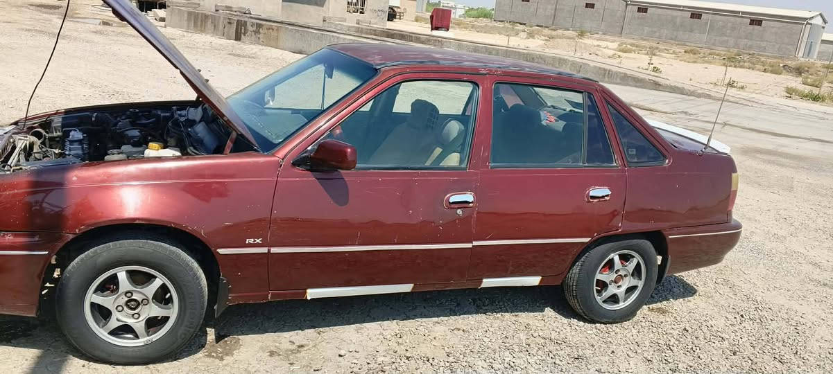 دايو سلو موديل 95 مكينة بيهة بخار صدرهة نص عمر كيرهة كلشي مابيه 20 بيهة مجال حك الجية الستفسار التصال ع رقم الواتساب ***********
