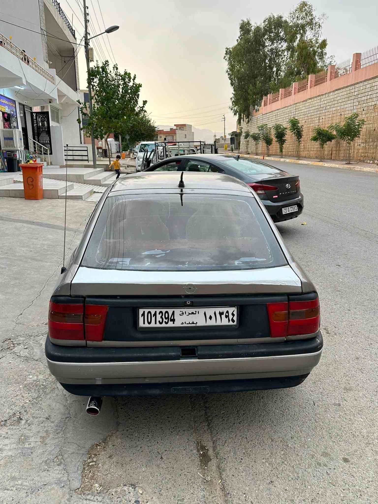 فيكترا • ١٩٩٠ • رقم سليمانى