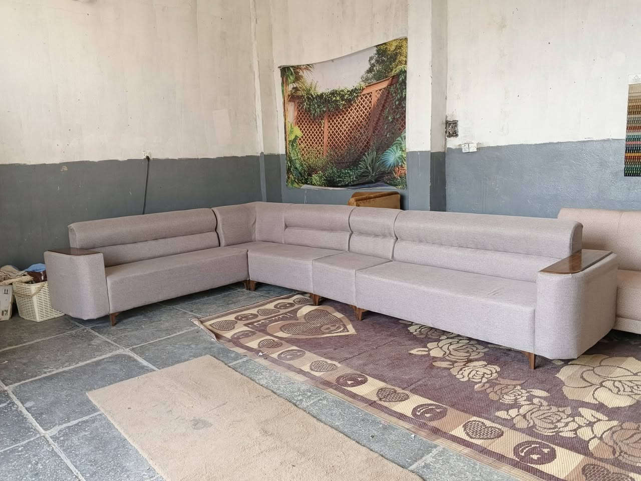 عرض خاص لفتره محدوده  ديوان 10 مقعد سعره 350  الشراي هذه رقمي *********** عندي خدمت توصيل سريعه خلال نص سعه يوصلك
