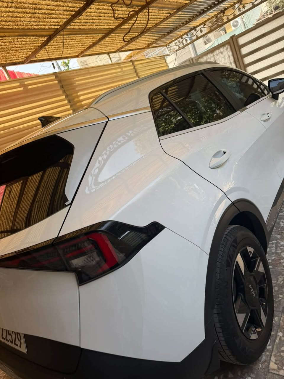 � بِسْمِ اللهِ الرَّحْمَنِ الرَّحِيمِ 🔥

🚘 سبورتاج موديل 2026 — فرصة مميزة للبيع

سيارة موديل حديث، مكفولة كفالة عامة، ورقم أربيل مع تحويل ثاني يوم.

✨ المواصفات:
• شفتات
• بصمة
• رادار
• شاشة كبيرة متصلة
• كاميرا دوّارة 360°
• تبريد أمامي وخلفي
• مواصفات اعتيادية مرتبة

🛡️ تفاصيل التضليل:
السيارة مضللة بالكامل، ومعها كتاب تضليل رسمي من أربيل، والكتاب جديد وصار له تقريباً شهر من تاريخ صدوره.

السعر 223وبيه مجال 

📍 الموقع: بغداد – السيدية – حي الإعلام

📞 للاستفسار: ***********

🔥 للجادين فقط — السيارة تستحق
