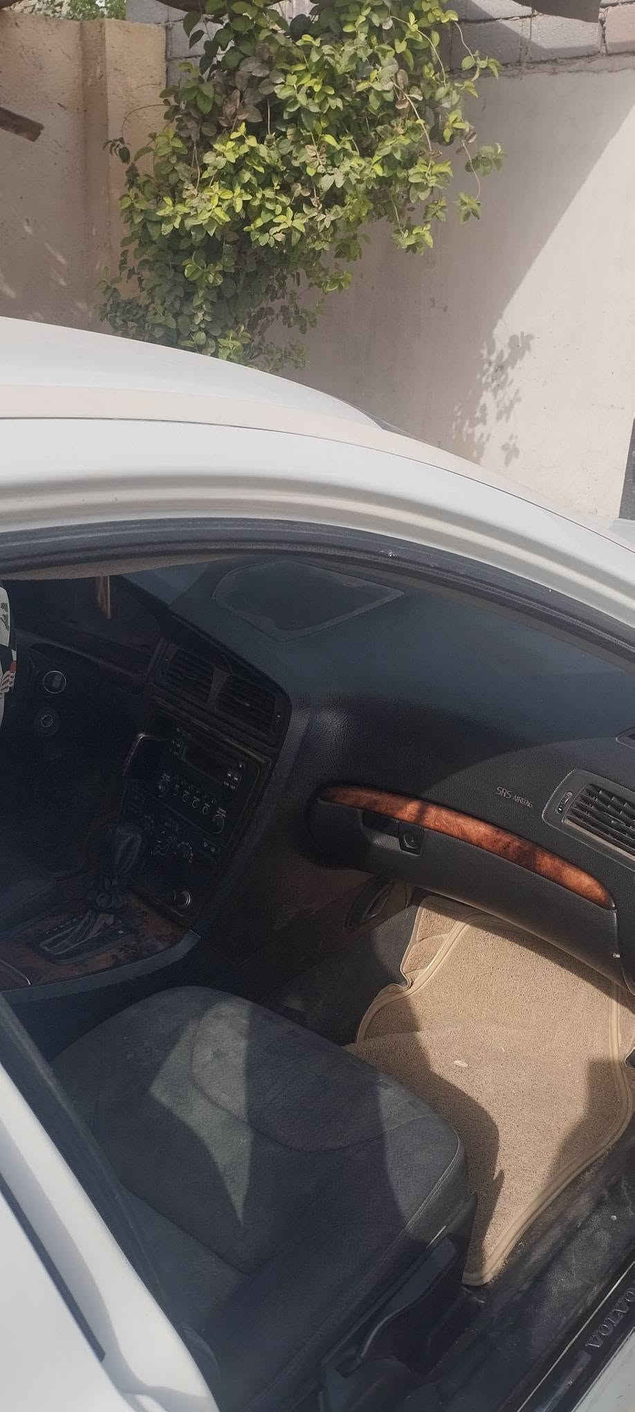 فالفو V70 • ٢٠٠٧ • كفاله