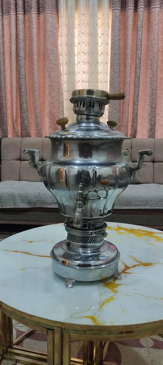 سماور للبيع بحالة ممتازة جداً
السماور شغال ونضيف
للتواصل
***********

