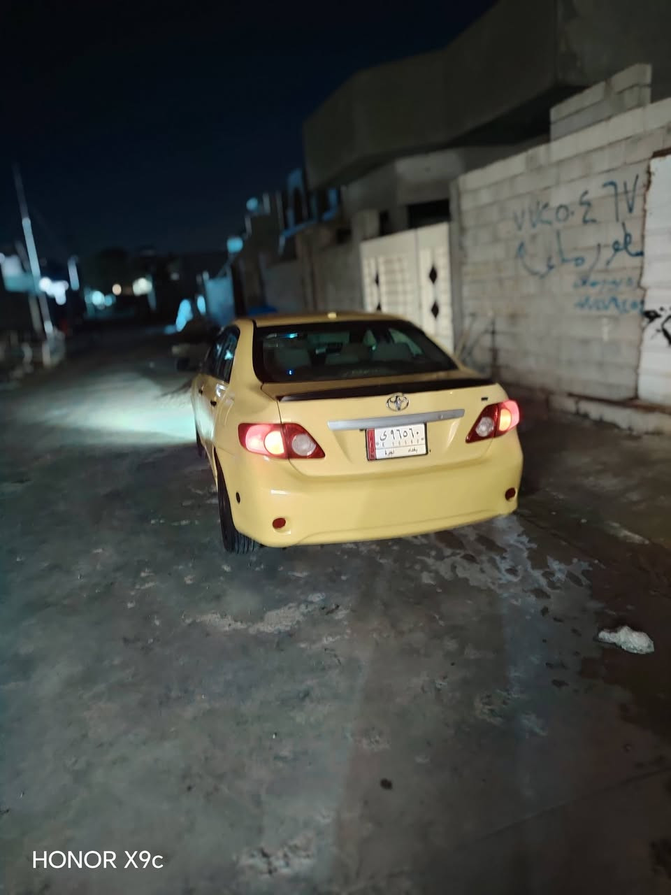 للبيع ٢٠١٠ سياره جاهزه كبل عل شارع  ضرها  قطعتين فقط بابين السايق او الوره السايق امبدلات البلادي بجم كبس ساره صافيه مامطلوبه ايشي السعر ١١٣ المو شراي يعبر المنشور بل صلاه عل محمد ***********
