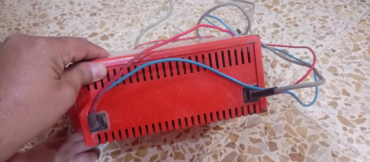 شاحنة بطاريات إلمانيه سعرها ٥٠ الف
للحجز  ***********
