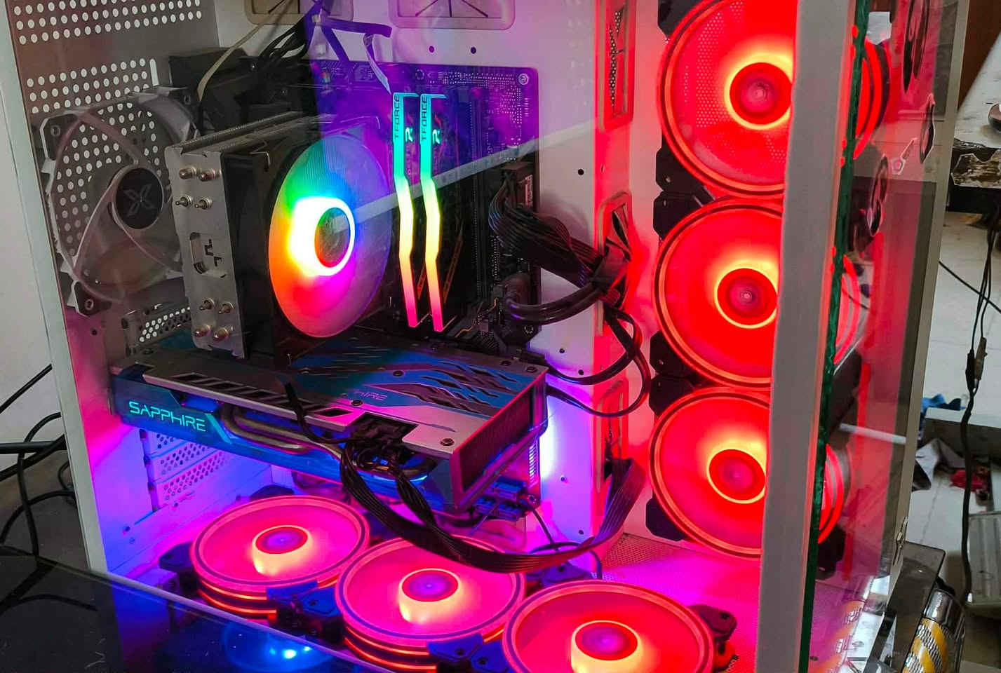 تجميعة كيمنك مفولة للبيع
Cpu i5 g10400f

Gbu rx580 8g

Motherboard b460-plus tuf gaming

Ram t.force 16g ddr4 3200

M.2 256g

Hdd 1t

Hdd 1t 

Bor thermaltake 850w 

Monter الشاشه

Chigo 

165 hs 1ms

مع موس او كيبورد فقط
السعر 750 وبيها مجال

متواجد واتساب ***********

مكاني بغداد الزعفرانيه
