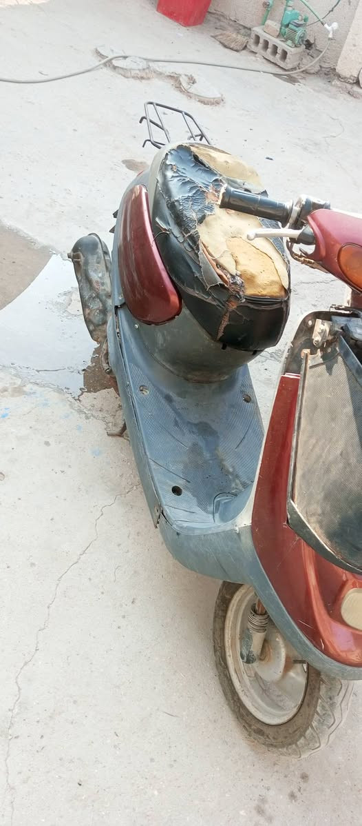 السلام عليكم اخوان دراجه منغولي للبيع مكينه جديده بس مستخدمه باله لواير لسكليتر بيه تشكيله السعر200 مكان كربلاء المقدسة حي ألشهداء الملحق *********** اتصال واتساب وخط
