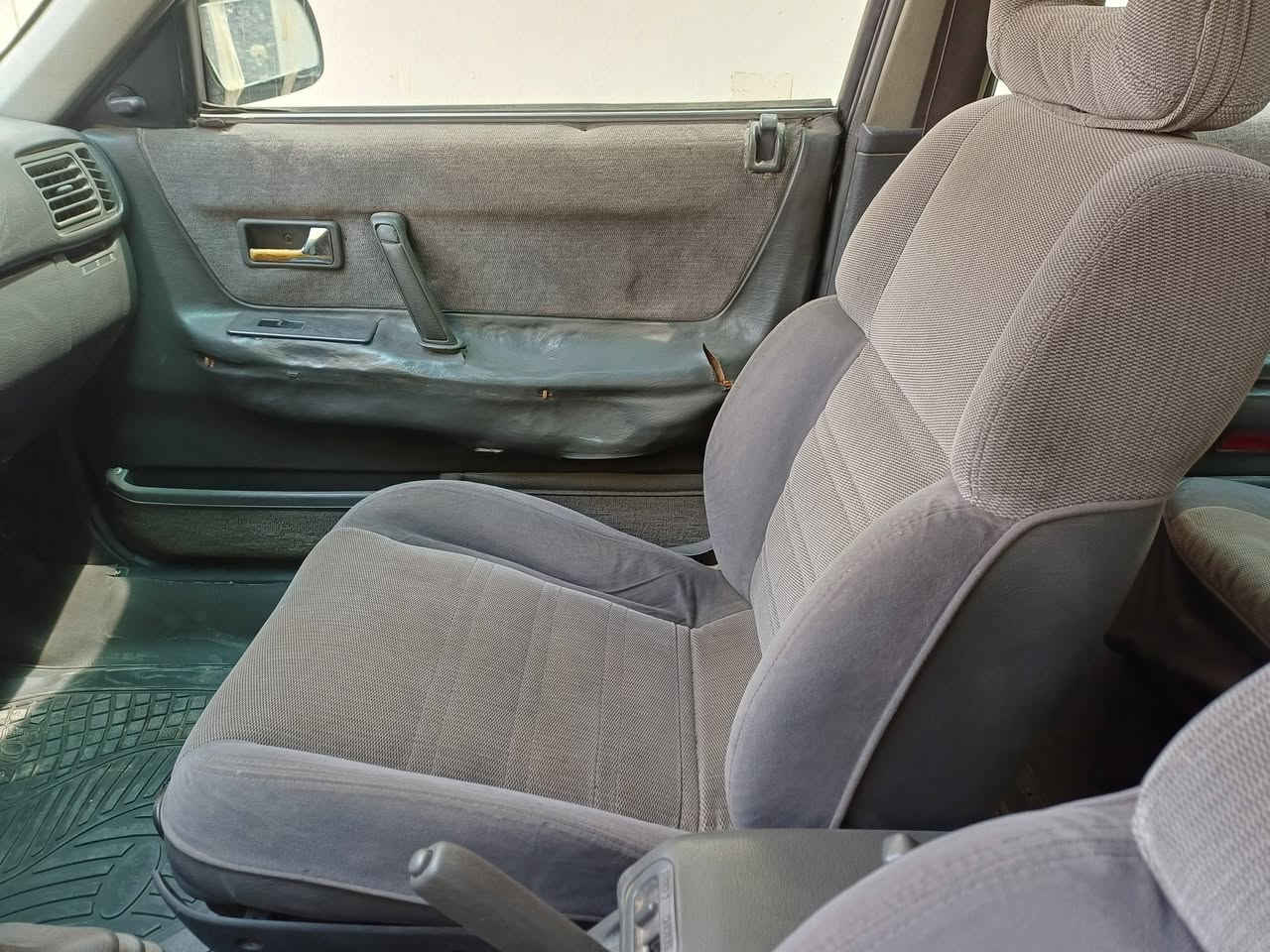 سلام عليكم مازدا ٦٢٦ موديل ١٩٩٢ مكينه ٨ بخاخ كير مشروط كله  جديد صدر داينمو ودرايم شفتات تايرات زينه كله جديد بيها ملاحظات بسيطه وشاد  باتري وراديتر جدد مكاني واسط العزيزيه باسمي تحويل ثاني يوم مشروع وطني رقم نينوى سنويه السعر (45) وبيها مجال لحد 32 اي شي هذا رقمي ***********
