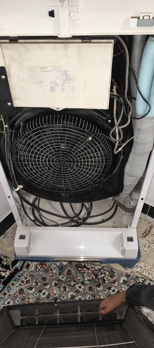 سلام عليكم سبلت 3طن سبلت نضيف واضح بل تصوير  وكامل ملحقاته ومشدود تجي وشوف بعينك مكان كربلاء الحزام الأخضر  سعر ٦٠٠  تواصل  ***********
