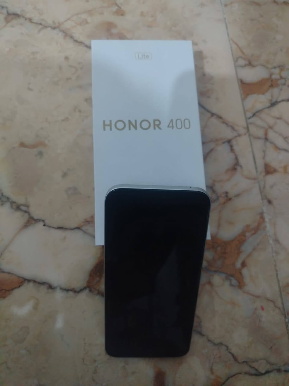 للبيع تلفون هونر HONOR 400 Lite
الذاكره 256
توني ماخذه ماصارله اهواي مابدل بي أي شي

السعر /240/ وبيه مجال شرط تفحصه بيدك وشوفه
 مزيد من الاستفسار راسلني واتساب فقط /***********، 👉
