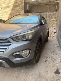 سانتافيا • 6 سلندر • 7 راكب
