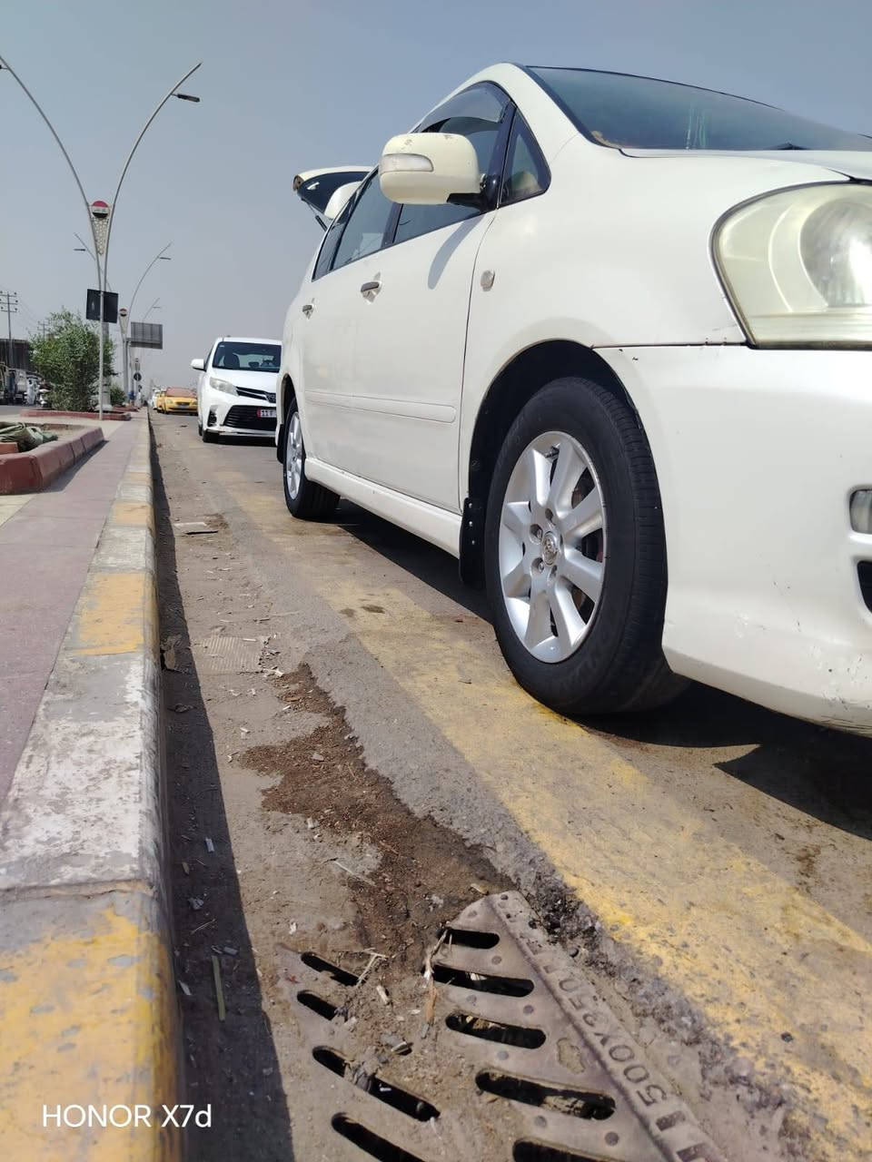 ابصم اجره فول مواصفات السنويه 29مكفوله مكينه كير حداديه تخم تاير تبريد ثلج اتواصل ***********

نص مكتوب في الصور:
- ابصم اجره فول مواصفات السنويه 29 مكفوله مكينه كير حداديه تخم تاير تبريد فول اجره خط اوبحث سياره جديده بمعنه الكلمه السعر 137 اتصال ***********
- HONOR X7d