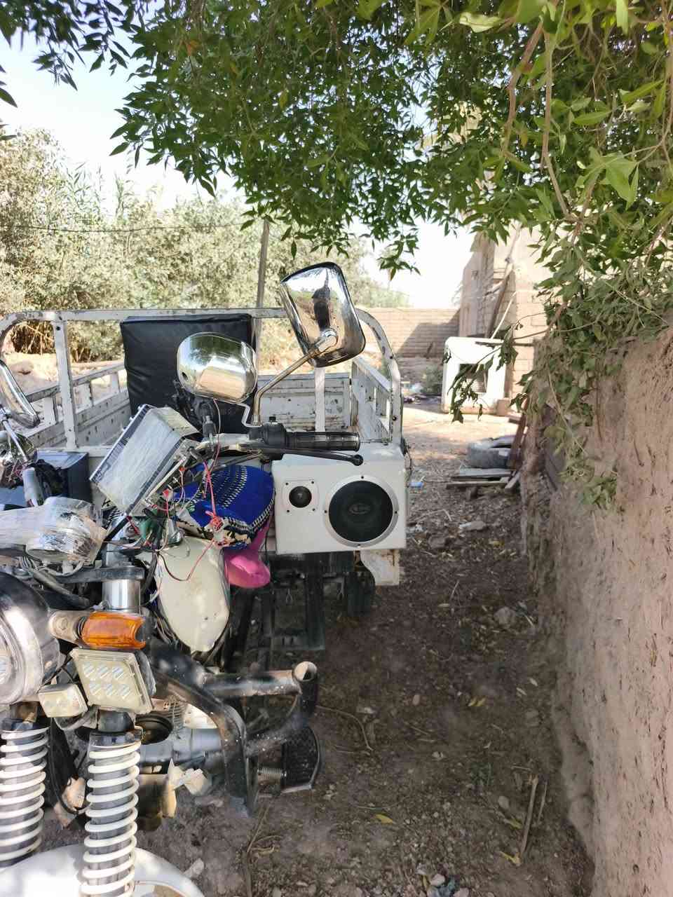 موديل 11 اوراق كامله مكينه مفتوحه بستم فقط سعر 1400بيه مجال بسيط مكان غراف ***********
