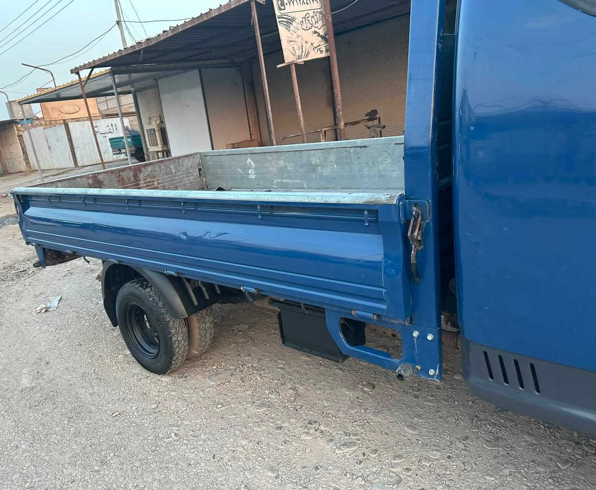 بورتر ٢٠٠٧ محرك مفتوح المرغوب مكفوله بلاديه حت الصفاح مال بدي بدون صبغ سنويه رقم دولي سنويه لل٣٠سياره مرتبه سعر ٨٥ وبيها مجال للاستفسار ***********’ 
***********
مكان سامراء
