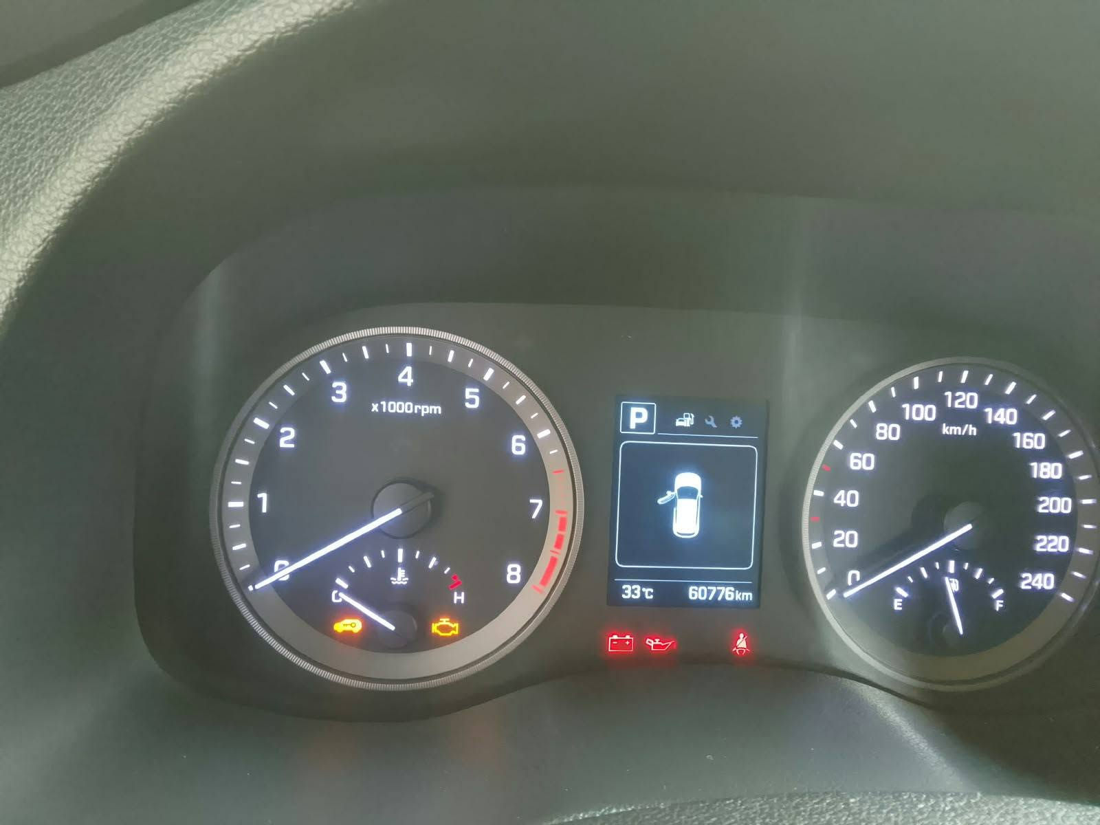 توسان ,خليجيه موديل 2018 مكفوله من لبارد وصبغ ماشيه 60 الف رقم بغداد سياره جديده السعر168ورقه ***********

