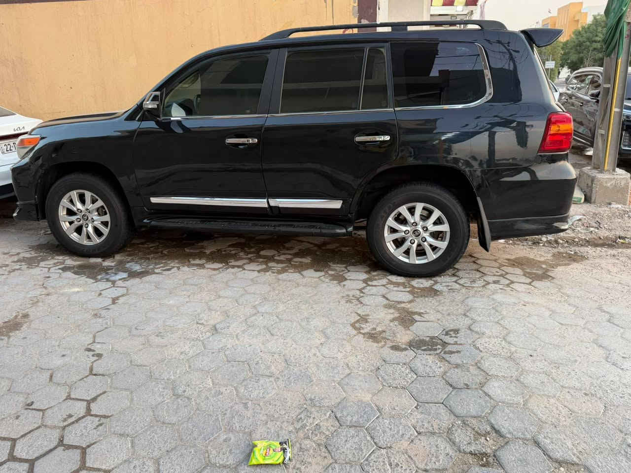 لاندكروز • ٢٠١٣ • نجف
