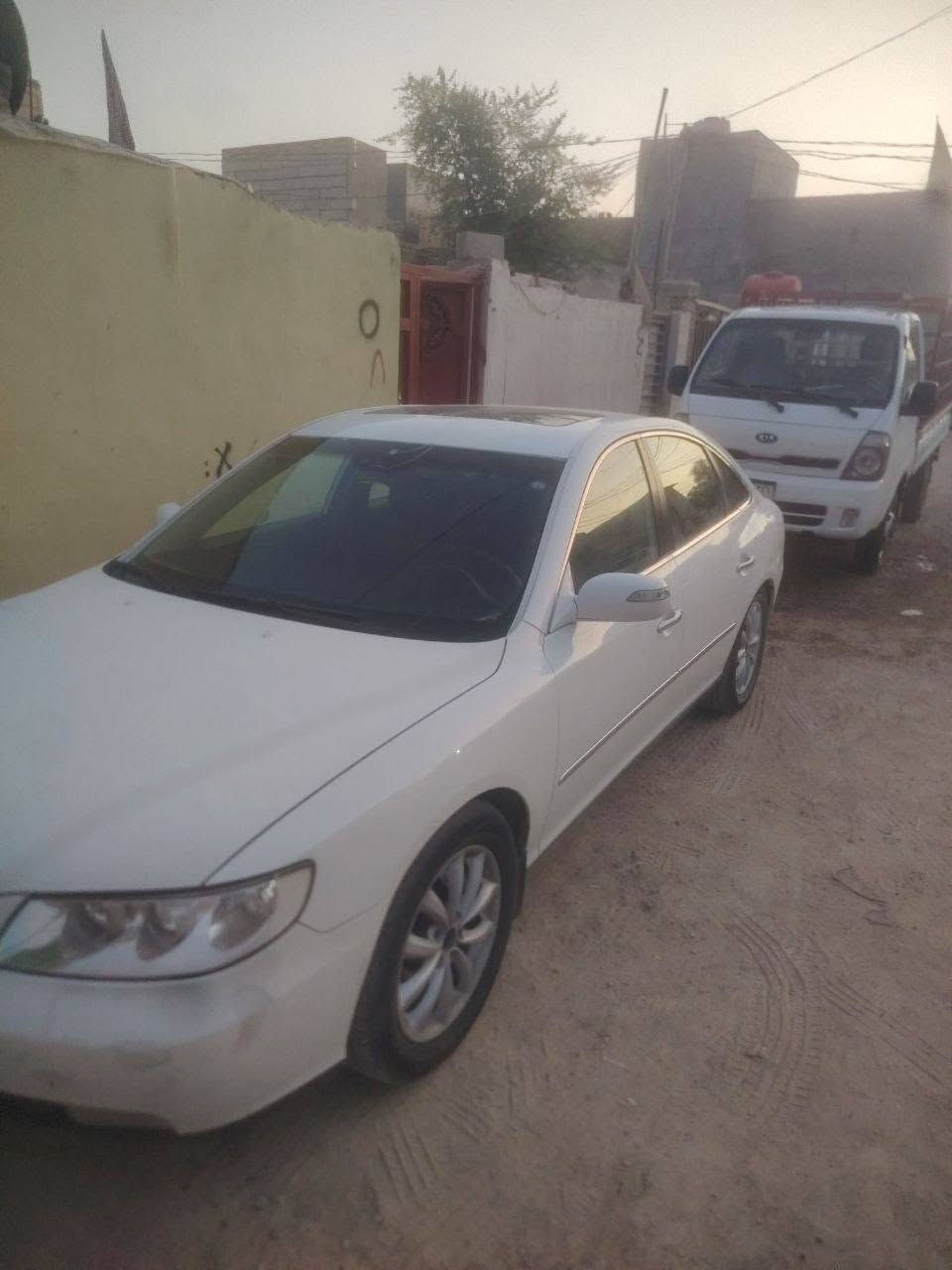 سلام عليكم سوناته ازيره مديل 2008 لبيع رقم ربيل راعيهه يريد مداور كير ومكينه جدد ماصارلي سبوعين من شديتهن بيه قطعتين صبغ فقط لبنيد و جاملغ امامي سياره حلوه جديدد مال جناي سعر 85 وبي مجال لشراي مكاني نجف مقابل القريه لغديرر.مكلف بل نشرر رقم صاحبهه ***********
