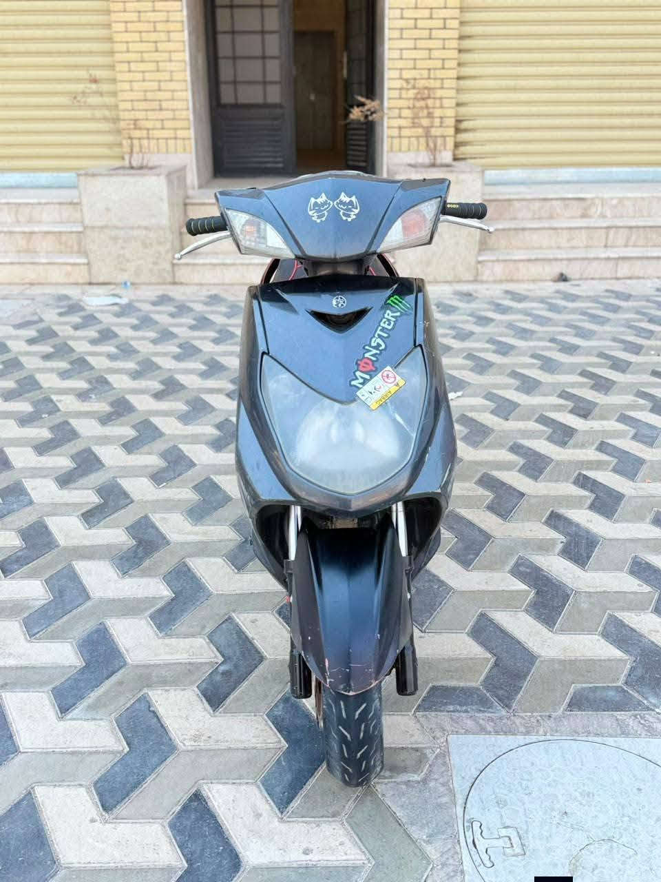 سلام عليكم سكنس فحل نوزل خطين مال رمبه ما مفتوحه   جيب فيتر وتعال اشاير كهربائيات كله شغال اوراق كامله السعر 400وبيهه مجال  مكاني بغداد الدوره هو هذه رقمي ***********
