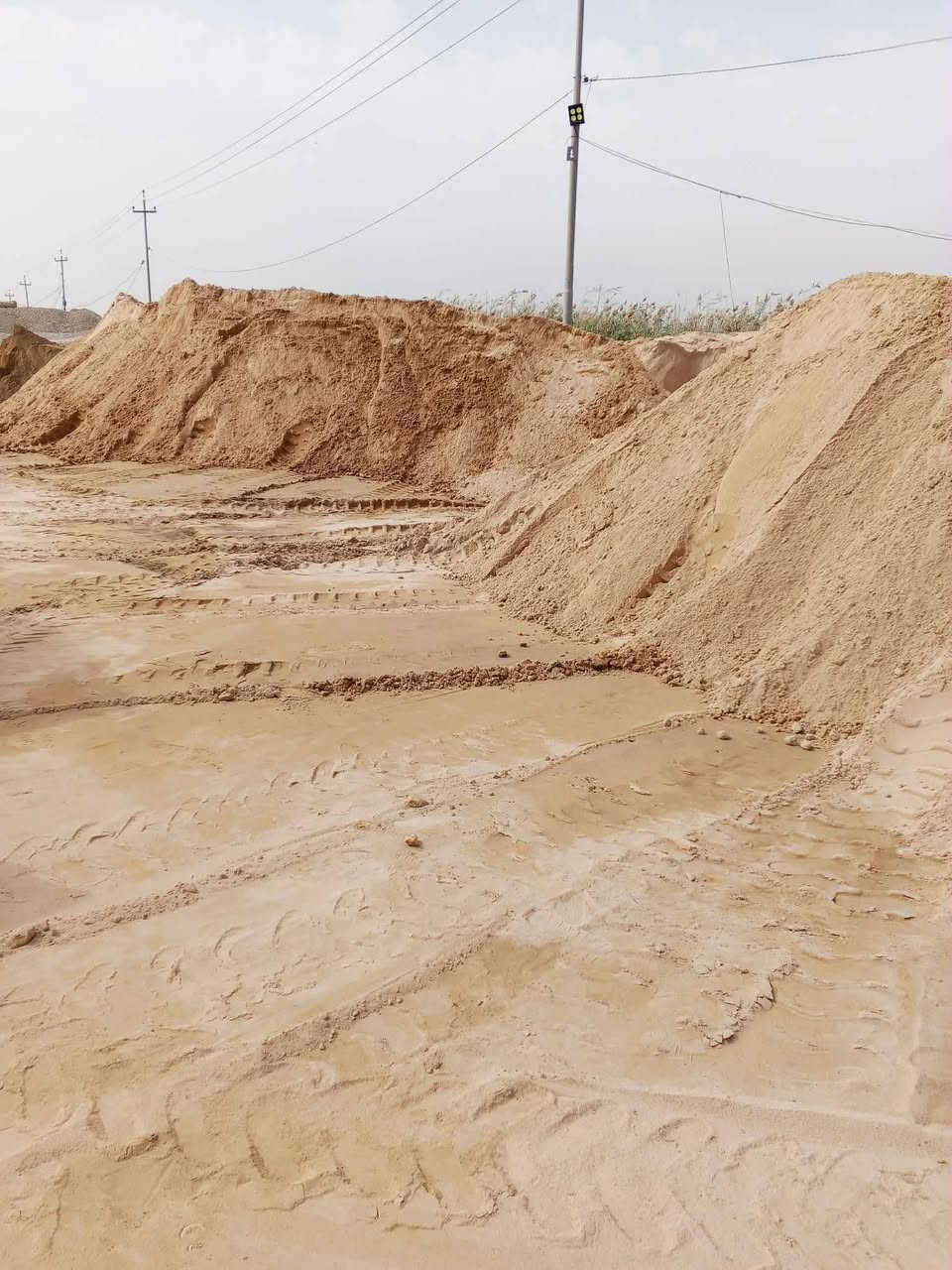 السلام عليكم من سكله سيد حسين نهديكم اجمل التحايا ونعلن لكم عن تخفيضات في مواد البناء بالنقد وبالتقسيط
تخفيضات
الرمل الاسودواصل لبيت/ 40
رمل الزبير الخشن واصل لبيت45
السبيس واصل لبيت 43
رمل الزبيل المنخول واصل لبيت55
الحصو درجه اوله مغسول شرط واصل لبيت55
البحص المغسول واصل لبيت 70
فقط اتصل بنا ونكون بخدمتكم العنوان قضاء الفجر الشارع العام مقابل مطحنه سيد جبار الاتصال بالرقم
***********
سيدحسين الموسوي
