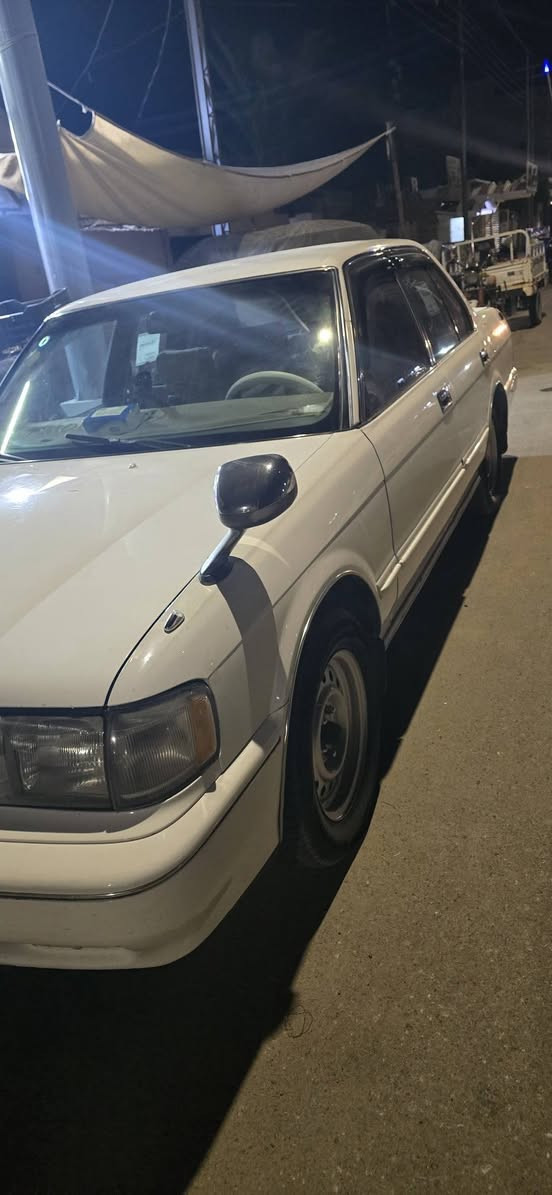 السعر 80
سلام عليكم ورحمة الله 
كراون ارنب لبيع  سياره مكفوله من الضربه والصبغ 
مكينه vvi2500
كير محرك كفاله  تبريد خير من الله سياره جاهزه للخير 
مكان ناصريه سوق الشيوخ 
***********
