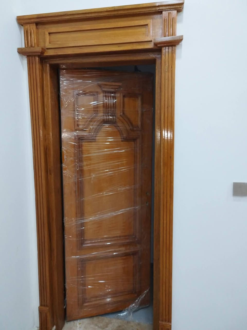 أبواب سنديان/ من عمالنا
صبغ صاج / ‏‪***********‬‏
