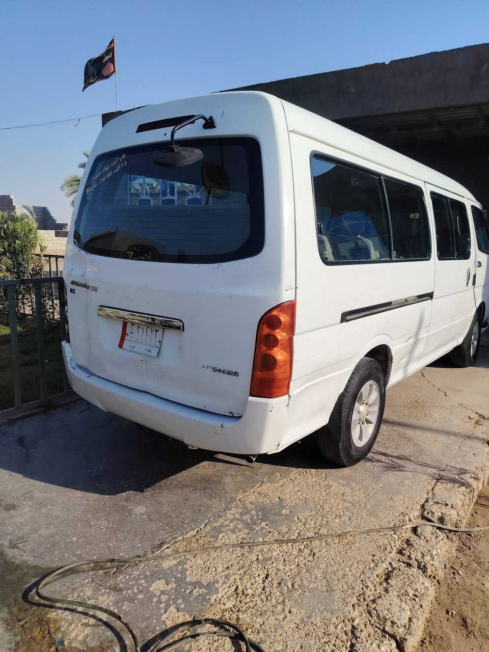 البيع اجوان 2014 سياره بلادية لا صبخ ولا معجون بيها بارد بل بجم وبيها طخه بل صندوق ماء مصلحه وبيها شروط قليله ماء مكحله مدينة ثري وأي جديده كير كهرباء كلها شقاله تخم تاير جديد بس باتري تعبان  العنوان بغداد تقاطع النهروان تصل ***********
