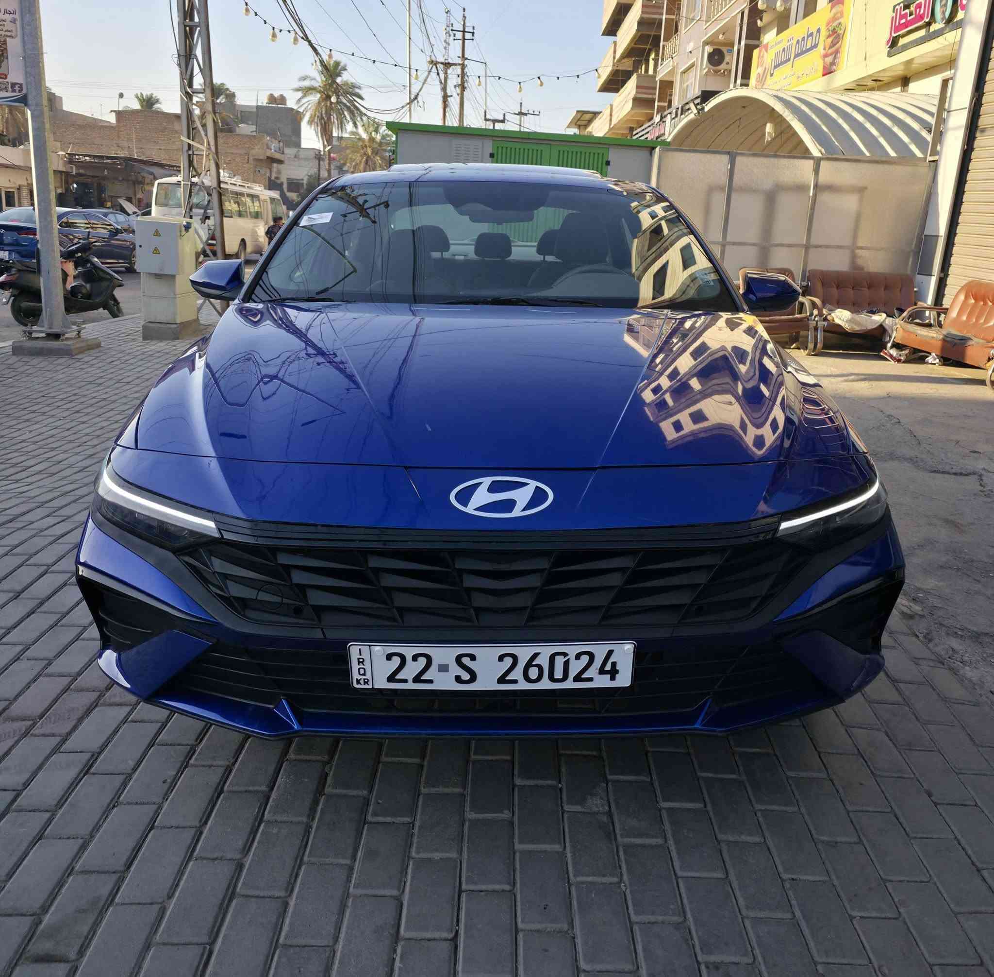 النترا 2024 فول مواصفات وارد امريكي
رقم اربيل تحويل شوكت ميعجبك
حادثهة بنيد وجاملغ 
ماشية 3000
مواصفات السيارة :
مكينة 2000
فتحه سقف
بصمه تشغيل
بصمه أبواب
تشغيل عن بعد
عداد دجتال
شاشه كبيره
كامره خلفيه دواره
كشنات تدفئه
تبريد منفصل
درايف مود وضعيات قيادة
لايت لد 3 عدسات
بك لايت لد متصل
اوتو هولد
هاند بريك بصمه
ويل كب كروم بلادي
كروس مثبت سرعه
رادار امامي
رادار خلفي
تحكمات ستيرن جهتين
سستم سماعات
شاحن لاسلكي
وبقية المواصفات المعروفة....
مكان السيارة : بغداد سبع ابكار
السعر : 139 ورقة وبيهة مجال
للاتصال : ***********
