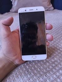 للبيع يرادلة بس شاشة مكاني بغداد العبيدي 07741044413