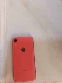 آيفون XR • ذاكرة ٦٤ • مفتوح