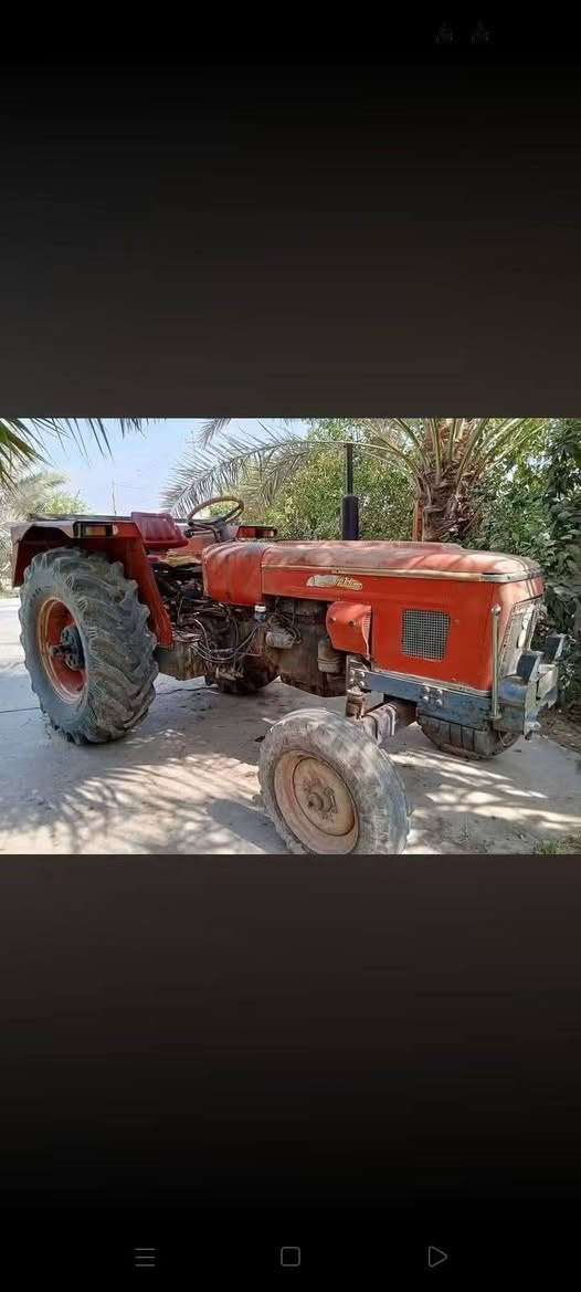 سلام عليكم  كاروبه عنتر للبيع شقاله كرهبائيات كامله تواير نضيفات بيه تلحيضات قليله عوزه بس بوش وبستم واحد فقط ناصريه اصلاح 4 مليون قفل***********
