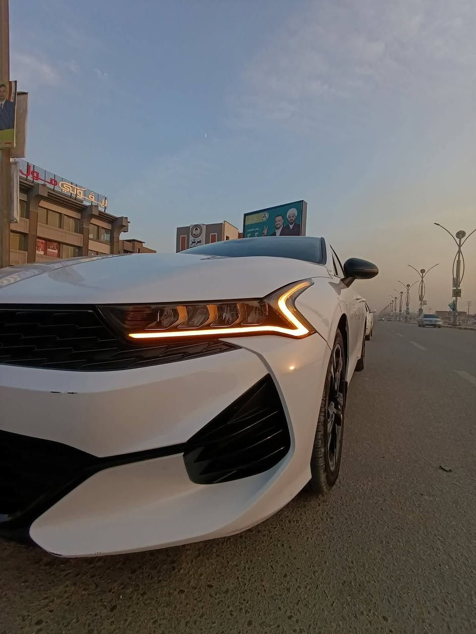 السلام عليكم
بيع مستعجل 
K5 2023 GT Line
فــول عــدا الفتحة ومواصفات الـ GT معــروفة
مــاشية 52 km
وحــادثها مــوضح بالمنــشور + الســـونار والباقـــي كله گفالــة
محــرك 1.600 تــيربــو 
رقــم بغداد بأسمـــي + سنويــة وهــزه جديــدة 
سعـــرها 175$ وبيــها مجــال بسيــط
عنـــوان الديوانية المركـــز ***********
