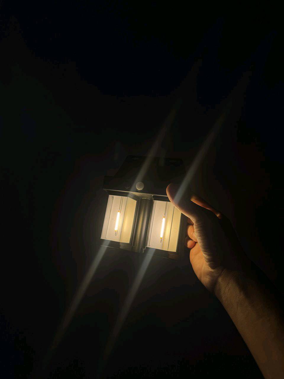 شمسي • حساس حركة • توصيل مجاني