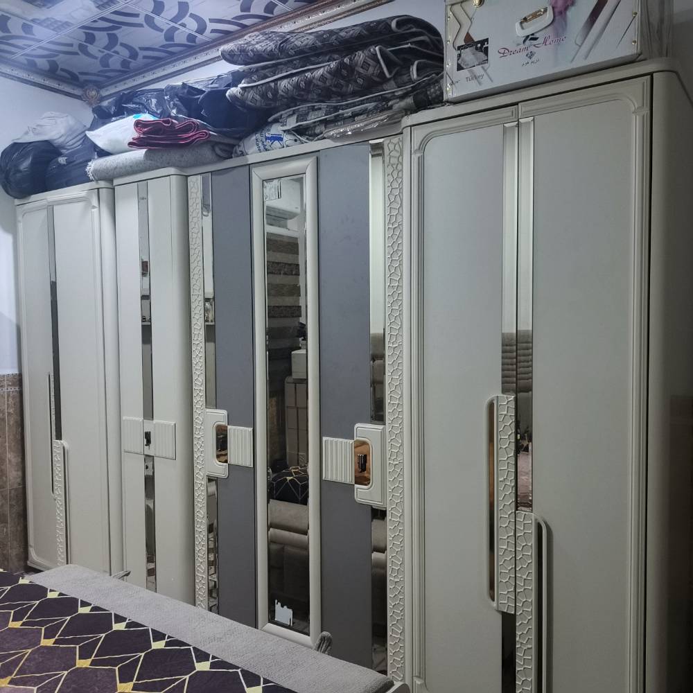سماوة • غرفة نوم ايطالية • مستعملة شهور」「قابل تفاوض